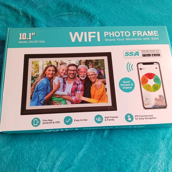 SSA 10.1" WiFi Photo Frame - Picture 1 of 3